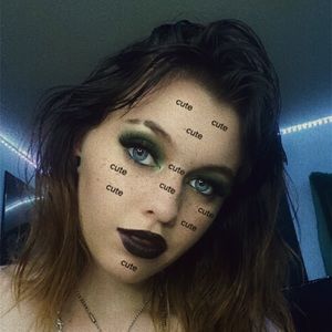 Meet your Posher, Adia